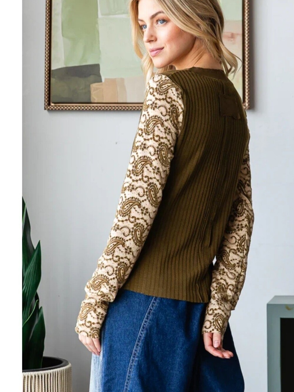 NWT Oli & Hali Olive Green Top With Sleeve Detail - Picture 2 of 4
